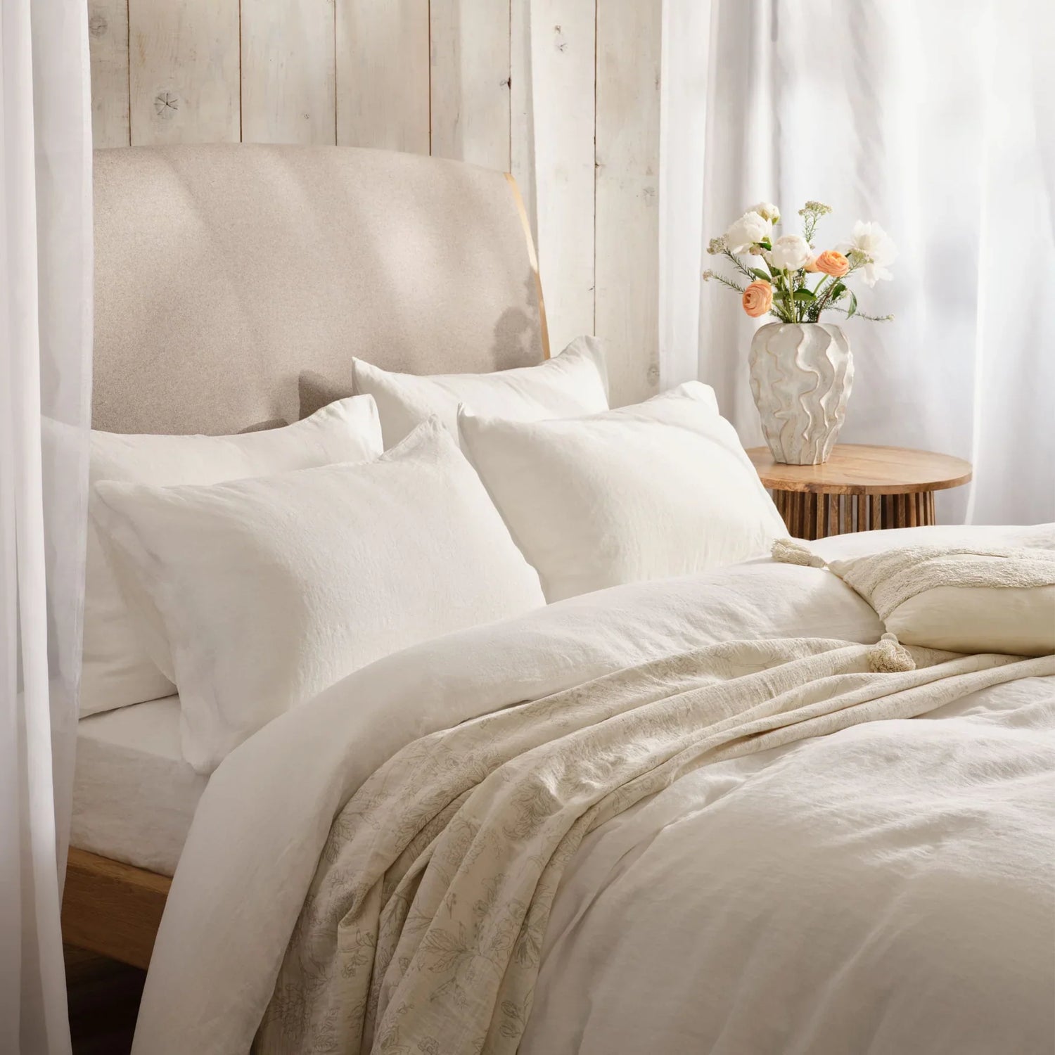 Bedding & Linens